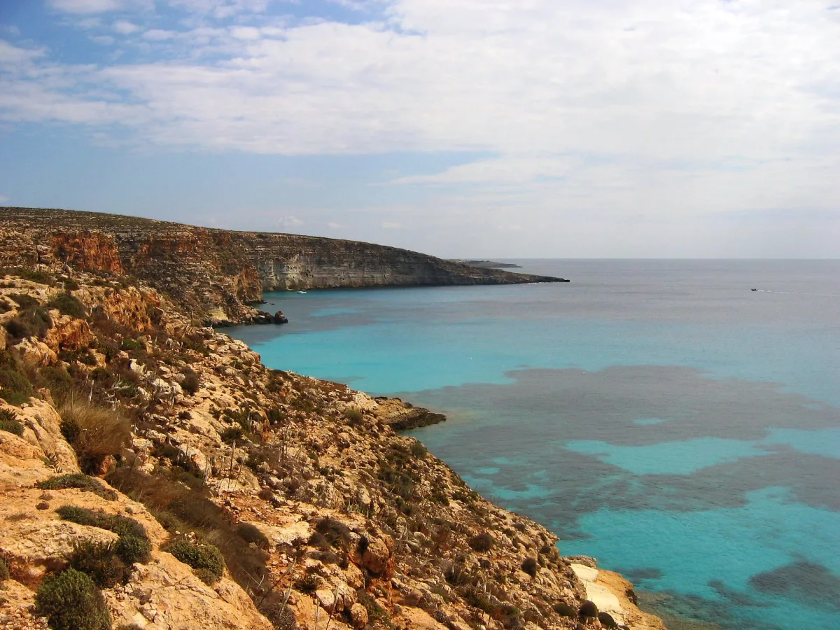 Dove alloggiare a Lampedusa vicino al mare: le zone migliori del 2026
